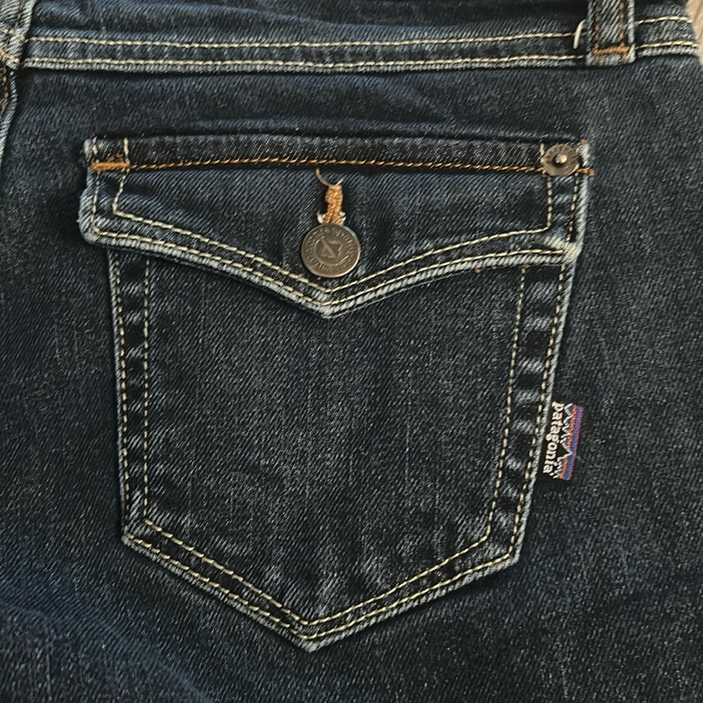 PATAGONIA | Women’s Denim Shortie - Picture 6 of 8